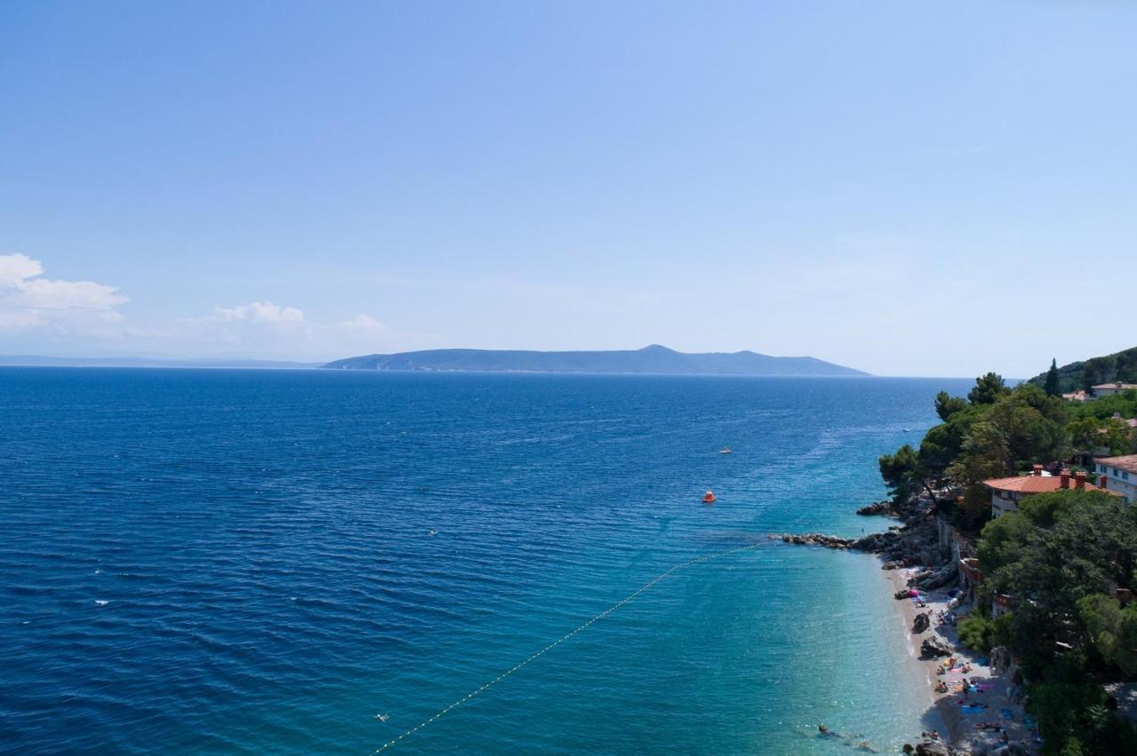 Beachfront Apartment Rosa Del Mar Jardin Mošćenička Draga Zewnętrze zdjęcie